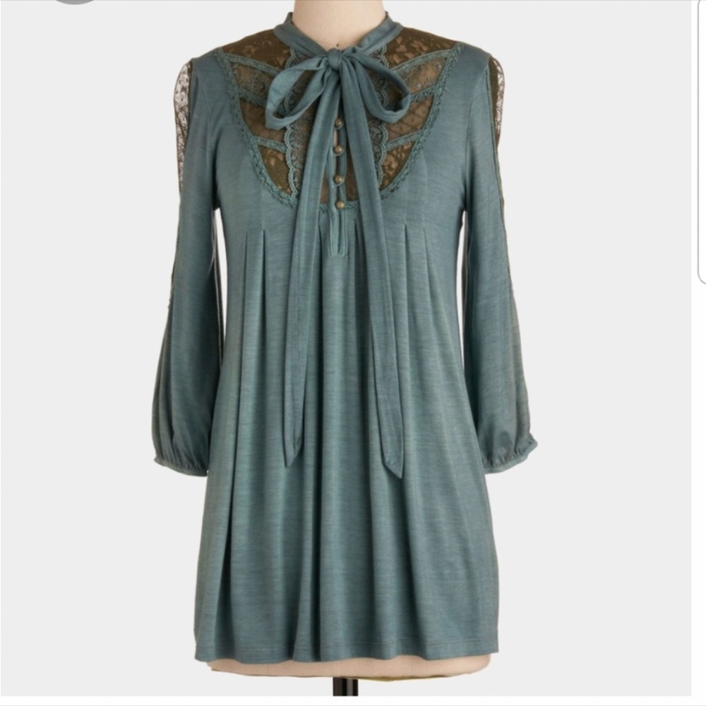 ISO searching for the Modcloth Moss Landing Top